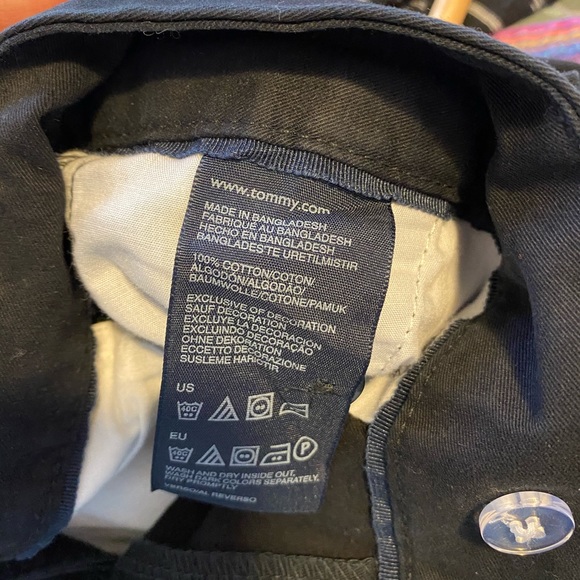 Tommy Hilfiger Black Shorts - Picture 4 of 7